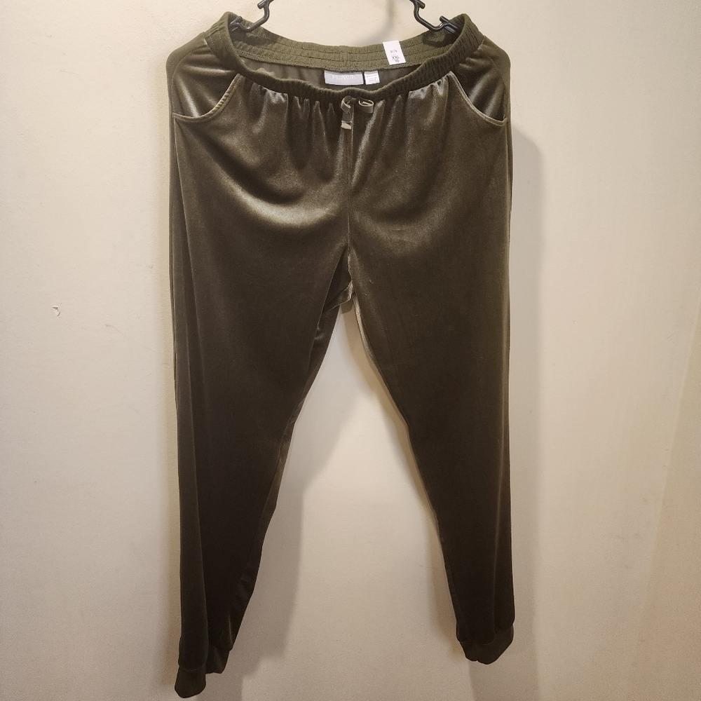 PLACE olive green velvet pants size XXL (16) NWT